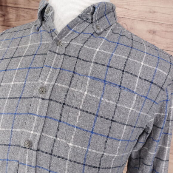 CROFT & BARROW GREY CHECK FLANNEL BUTTON DOWN SHIRT MENS SIZE M MEDIUM - Picture 2 of 6